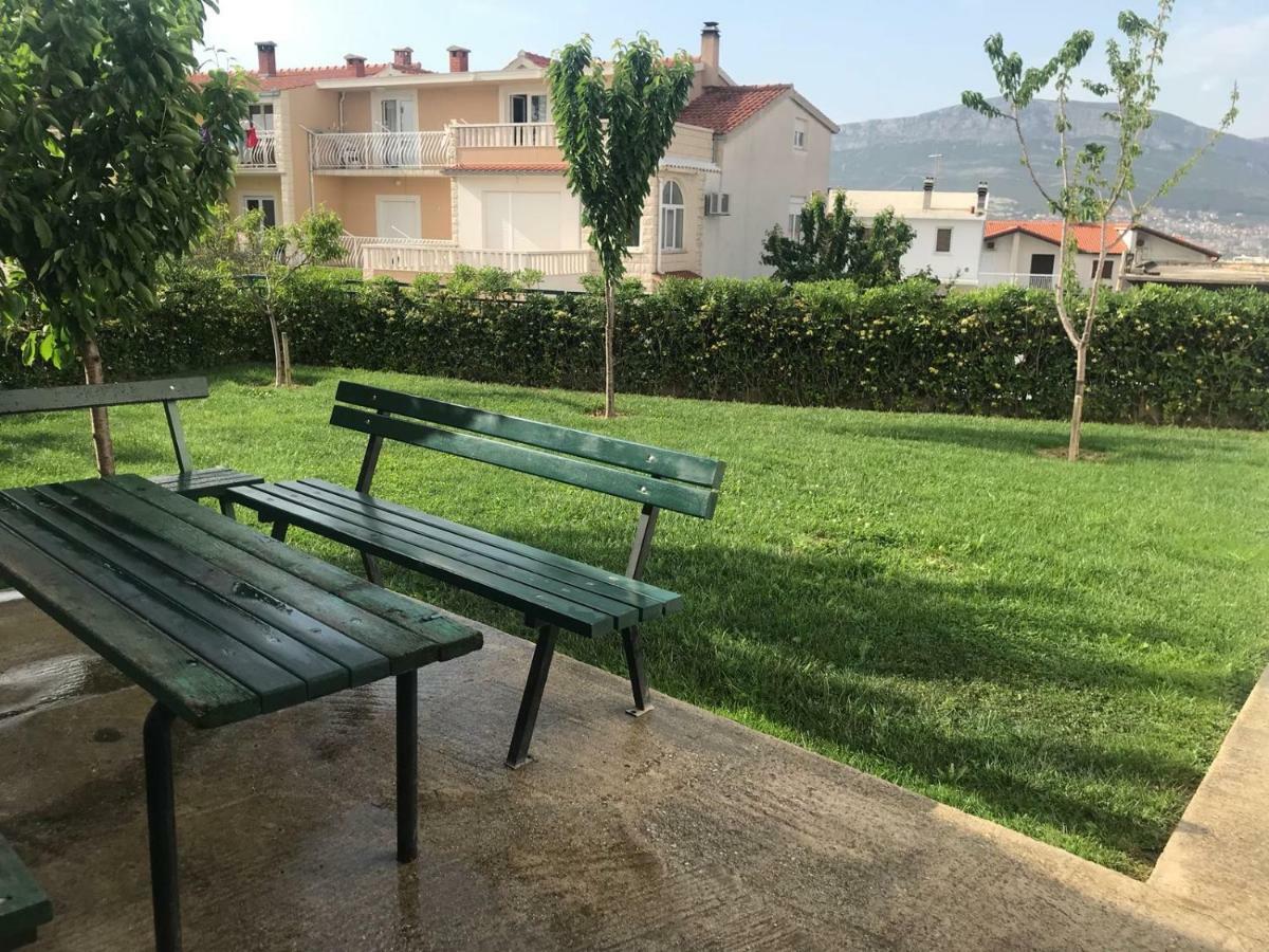 Vlatka Apartman Split Exteriör bild